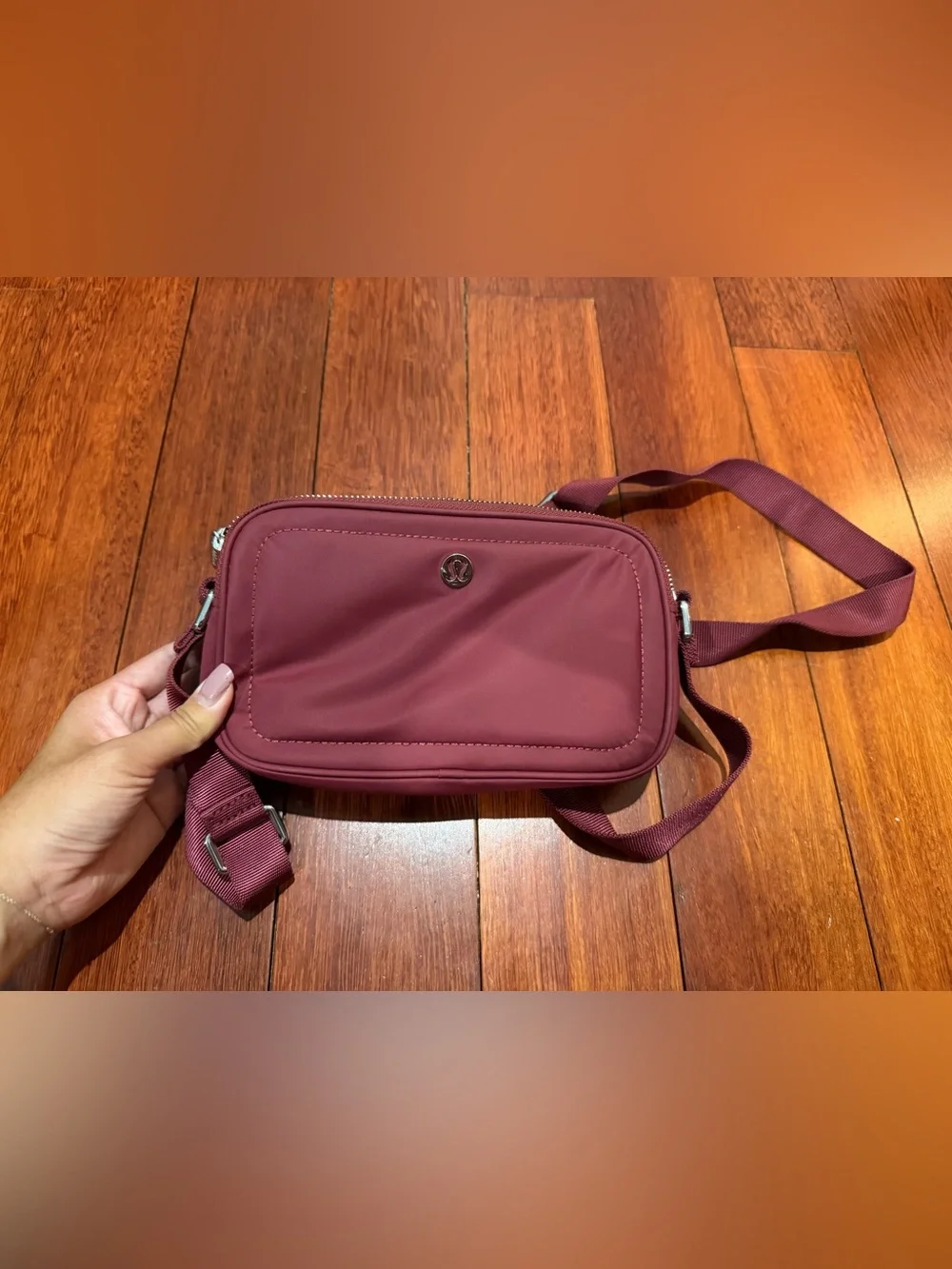 Lululemon Crossbody Camera Bag 2L Wine Berry